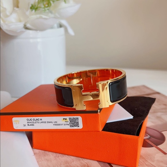 Enamel Hermès Wide Clic Clac H Bracelet PM Black - Picture 2 of 3